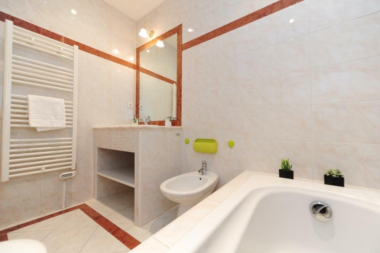 Le Savoy Palace - Five Stars Holiday House Nice Exterior foto